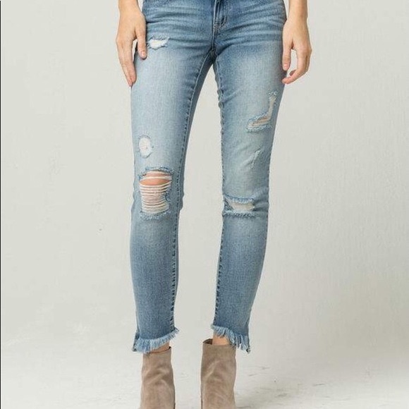 Sky and Sparrow Low Rise Ankle Fray Ripped Jeans - Size 1 - Picture 5 of 6